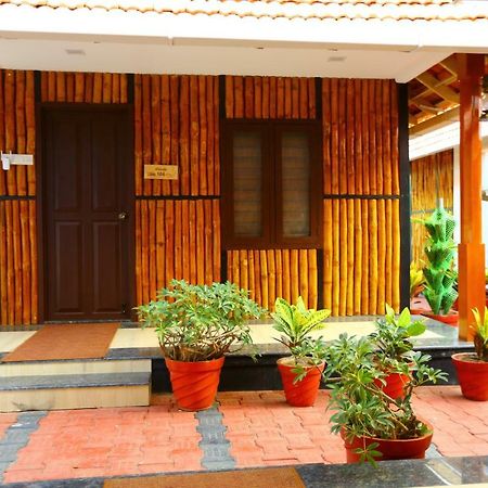 Guruvayur Heritage By Nexstay Esterno foto