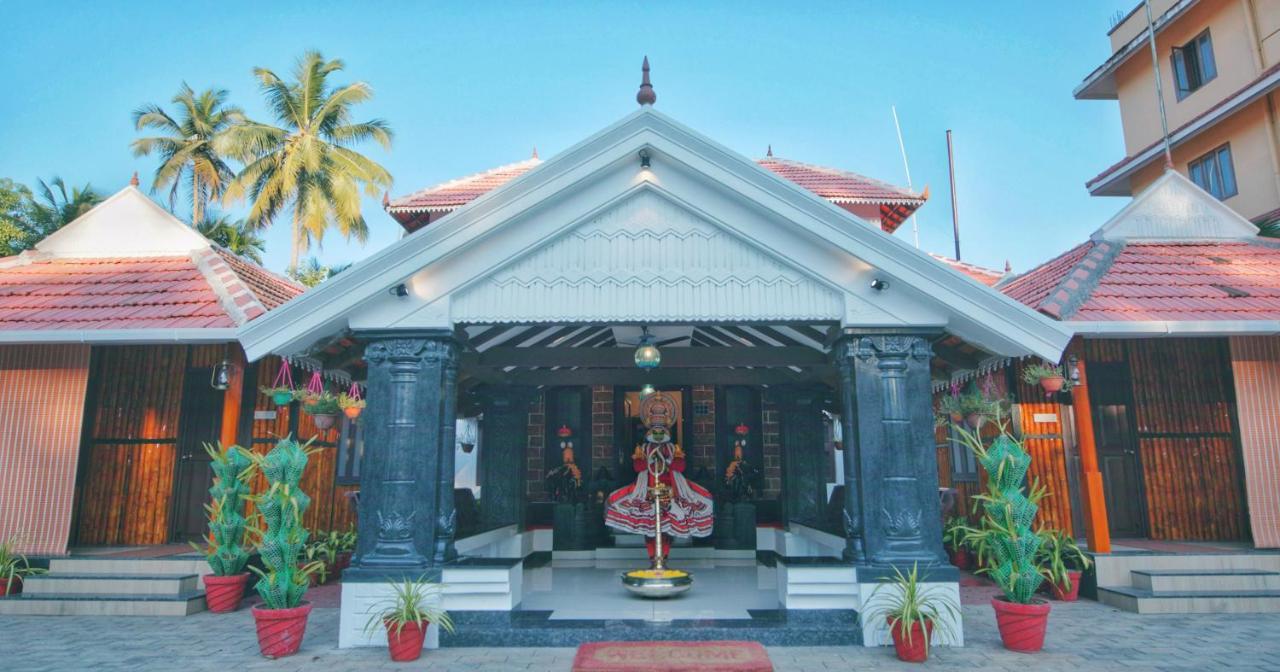 Guruvayur Heritage By Nexstay Esterno foto
