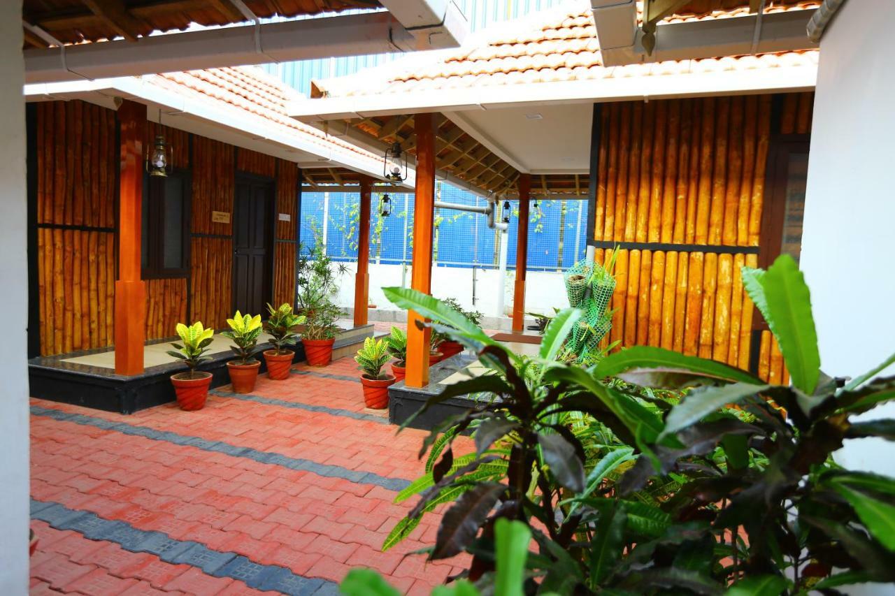 Guruvayur Heritage By Nexstay Esterno foto